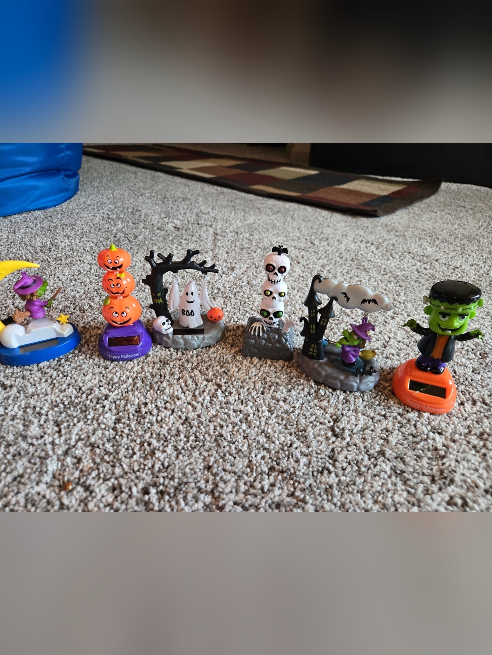 Halloween Solar Dancing Characters - Picture 2 of 3